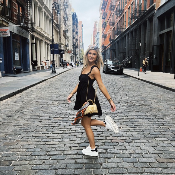carolinejoycew